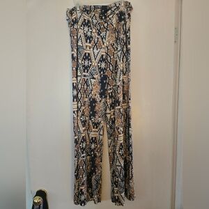 ISLE Apparel Printed Wide-Leg Palazzo Pants in Black, Brown & Cream